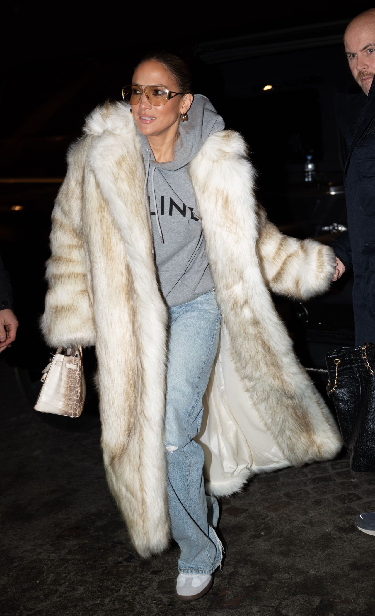 Jennifer Lopez - Arriving in Paris 01/21/2024 • CelebMafia