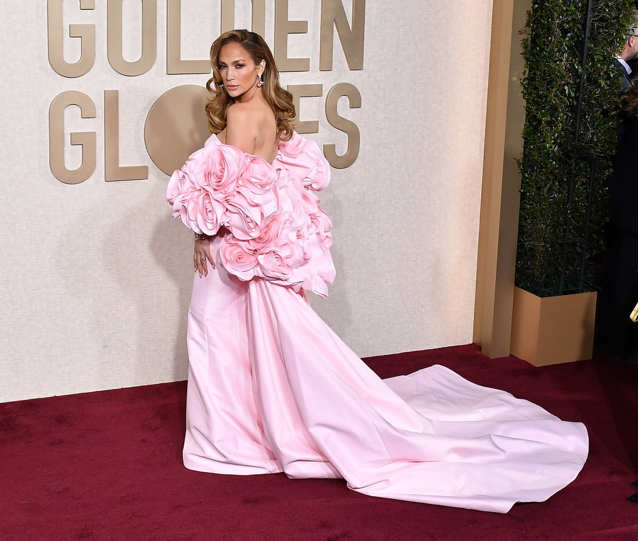 Jennifer Lopez at Golden Globe Awards 2024 • CelebMafia