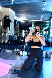 Jessica Alba - Morning sweat 01/03/2024