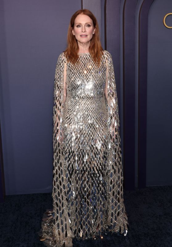 Julianne Moore – Governors Awards in Los Angeles 01/09/2024