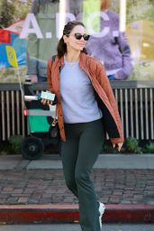 Katharine McPhee in Casual Outfit in Los Angeles 01/12/2024