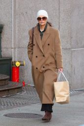 Katie Holmes - Out in New York 01/05/2024