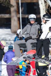 Katy Perry Snowboarding in Aspen 01/06/2024
