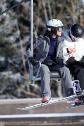 Katy Perry Snowboarding in Aspen 01/06/2024