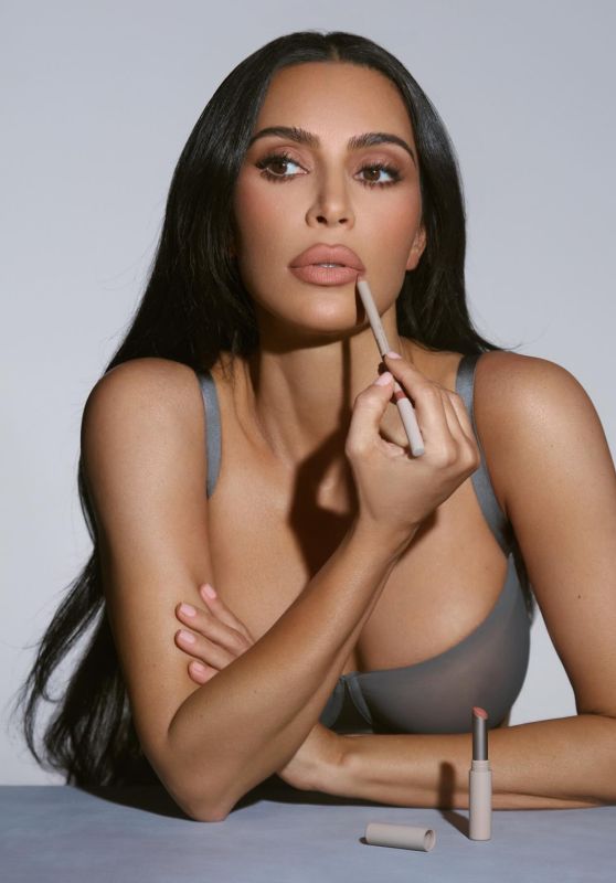 Kim Kardashian Outfit 01/17/2024 (III)