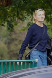 Kirsten Dunst at a Park in Studio City 01/30/2024