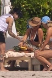 Kyle Richards in Punta Mita 01/10/2024