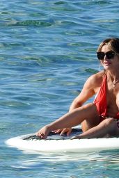 Lizzie Cundy Paddleboarding on New Year