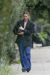 Margot Robbie in Casual Outfit in Santa Monica 01/17/2024
