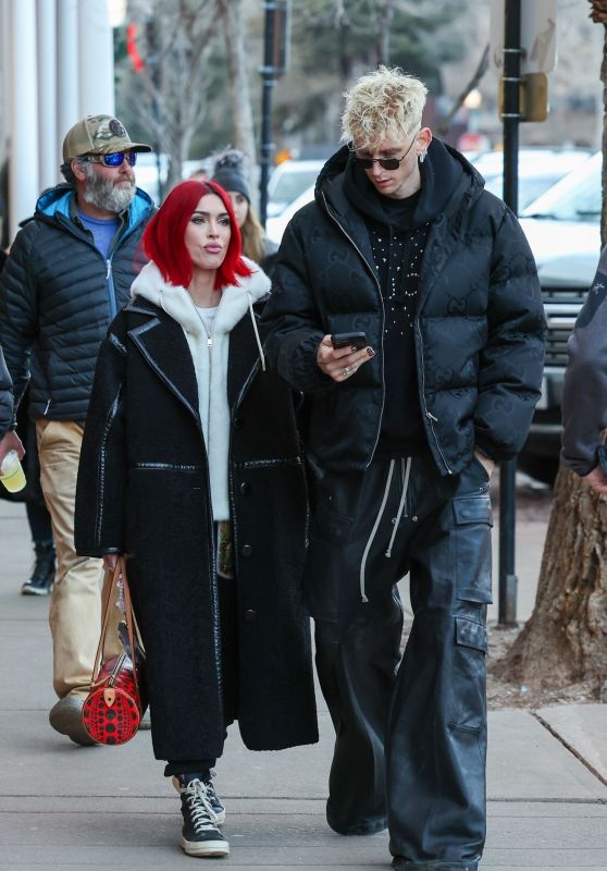 Megan Fox and MGK Shopping on NYE in Aspen 12/31/2023