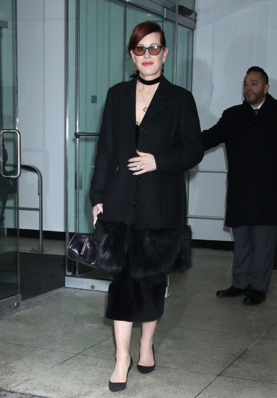 Molly Ringwald Visits The Drew Barrymore Show in New York 01/23/2024