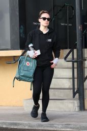 Olivia Wilde in Workout Outfit in Studio City 01/04/2024
