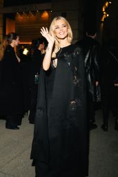 Samara Weaving - Paris Fashion Week Valentino Show Photo Shoots January 2024