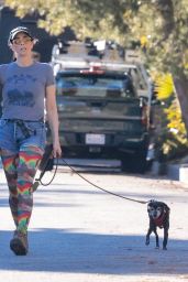 Sarah Silverman Wearing a "Obama For Your Mama" T-shirt in Los Feliz 01/26/2024