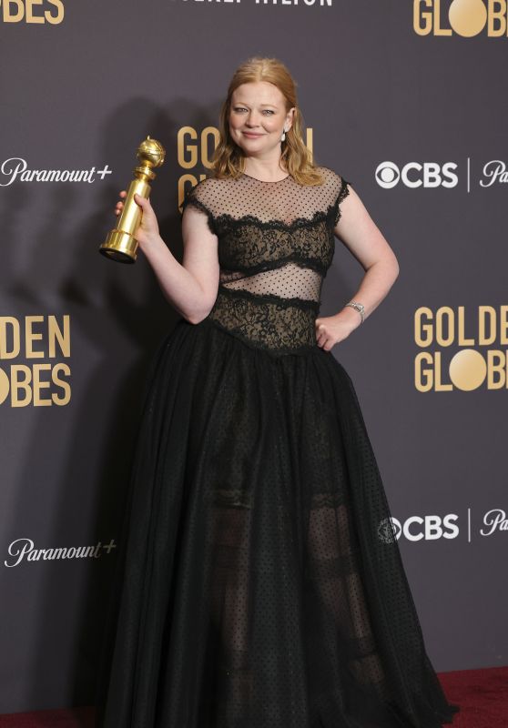 Sarah Snook at Golden Globe Awards 2024