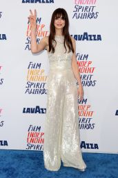 Anne Hathaway at Independent Spirit Awards in Santa Monica 02/25/2024