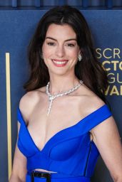 Anne Hathaway at Screen Actors Guild Awards 2024 in Los Angeles