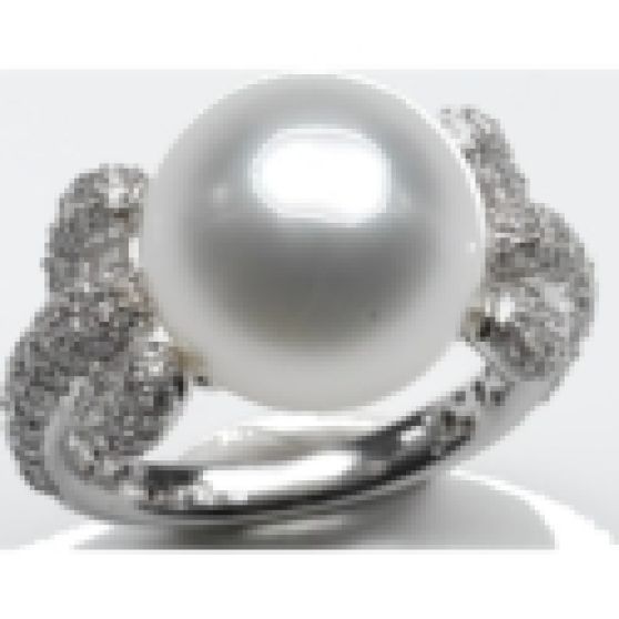 Assael Diamond & South Sea Cultured Pearl Ring