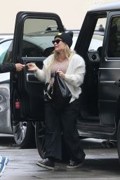 Hilary Duff in Casual Outfit Shopping at Chanel in Beverly Hills 02/06/2024