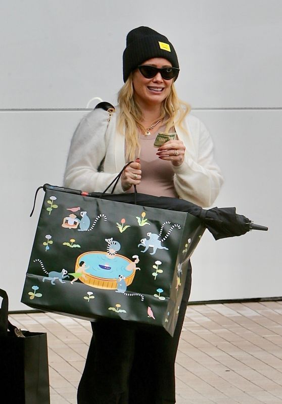 Hilary Duff in Casual Outfit Shopping at Chanel in Beverly Hills 02/06/2024
