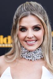 Jen Lilley at Movieguide Awards Gala in Los Angeles 02/09/2024