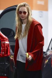 Jennifer Lawrence Out in Los Angeles 02/18/2024