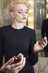 Julia Garner - Gucci Glass Skin at Milan Fashion Week for ELLE Magazine February 2024