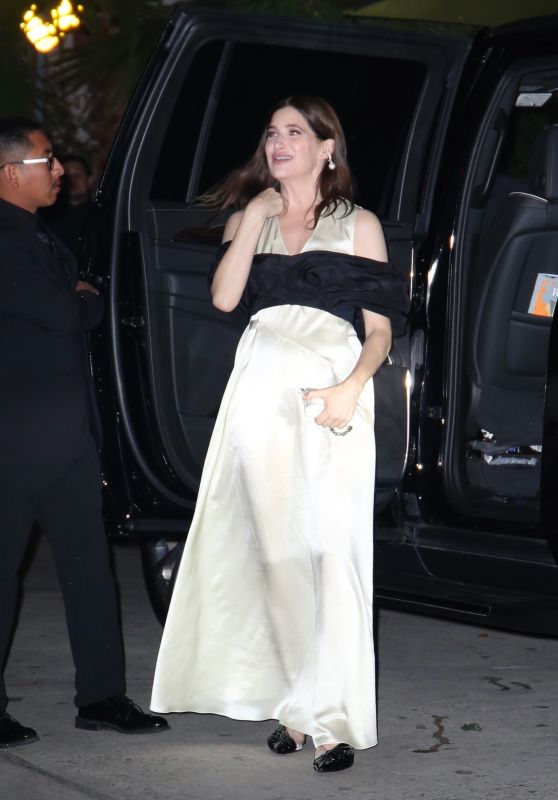 Kathryn Hahn Arriving at the Netflix SAG After-party in Los Angeles 02/24/2024