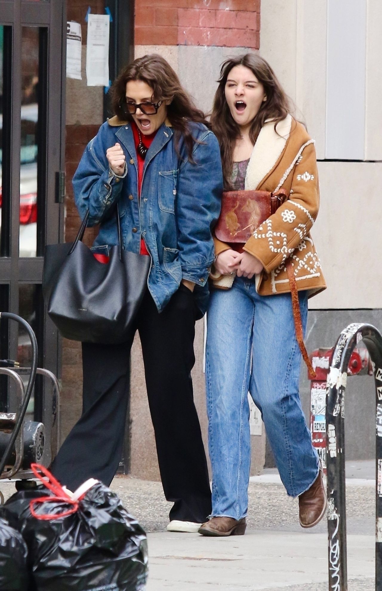 Katie Holmes and Suri Cruise Out in Manhattan’s SoHo Neighborhood 02/12 ...