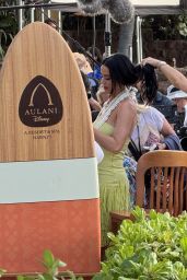 Katy Perry Filming at the Aulani Resort in Kapolei 02/08/2024