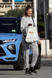 Kelly Rizzo in Cozy Grey Ensemble in LA 02/13/2024