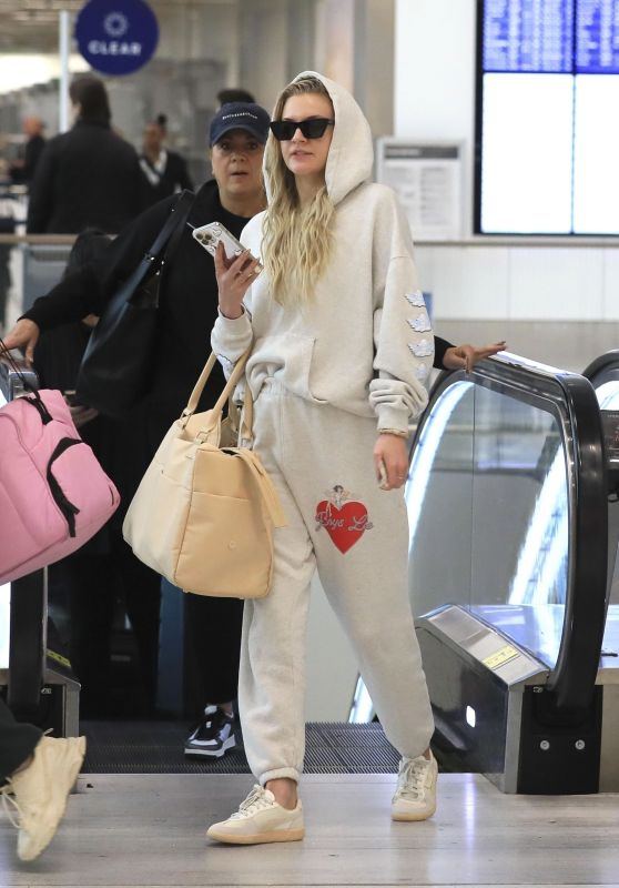 Kelsea Ballerini in Travel Outfit at LAX in LA 02/05/2024