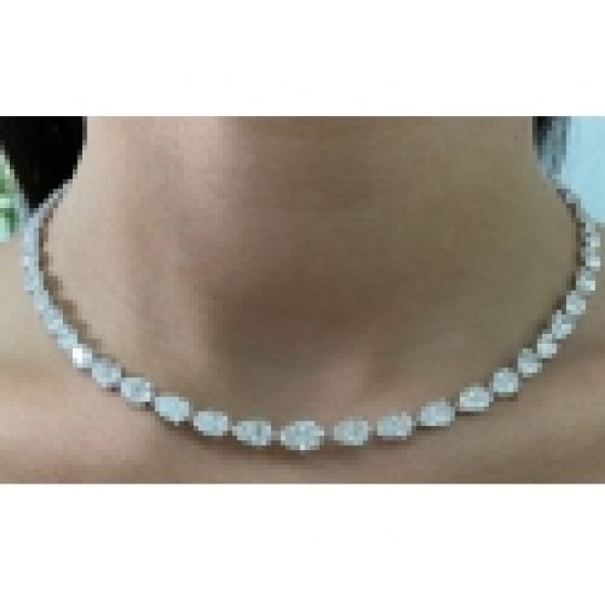 Lorraine Schwartz Diamond Necklace