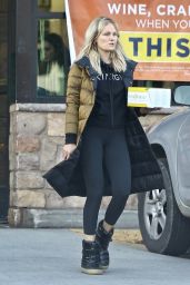 Malin Akerman - Elevates Grocery Run in Stylish Black and Gold Ensemble at Gelson