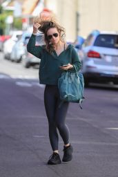 Olivia Wilde Arrives For a Morning Workout Session in Los Angeles 02/22/2024
