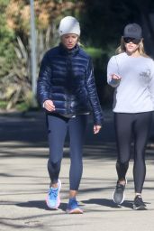 Reese Witherspoon on a Hike in LA 02/13/2024