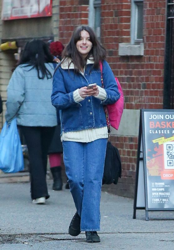 Suri Cruise in a Denim Outfit in New York 02/14/2024