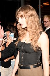 Taylor Swift Night Out in Sydney 02/20/2024