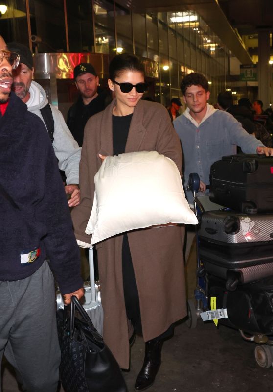 Zendaya Arriving at JFK Airport in New York 02/23/2024