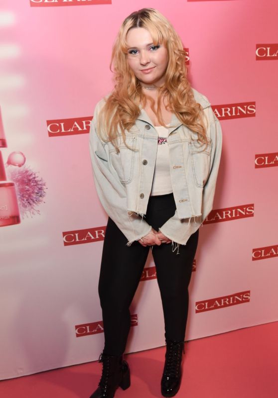 Abigail Breslin at Clarins Multi Active Launch Party in LA 03/15/2024