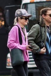 Alison Mosshart and Jamie Hince Out in New York 02/28/2024