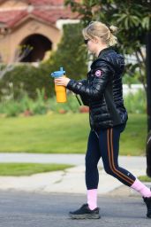 AnnaSophia Robb - Working Out in Los Angeles 03/14/2024