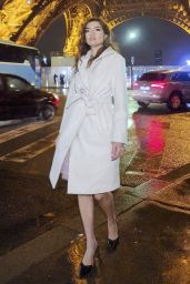Blanca Blanco Wearing a Zara Coat in Front of The Eiffel Tower in Paris 03/04/2024