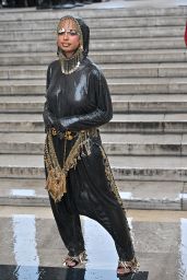 Carla Ginola at Rabanne Show During Paris Fashion Week 02/29/2024