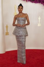 Gabrielle Union at Oscars 2024 Red Carpet