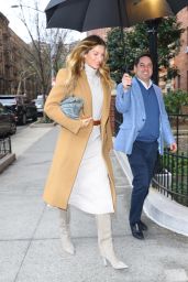 Gisele Bundchen Out in the Big Apple 03/20/2024