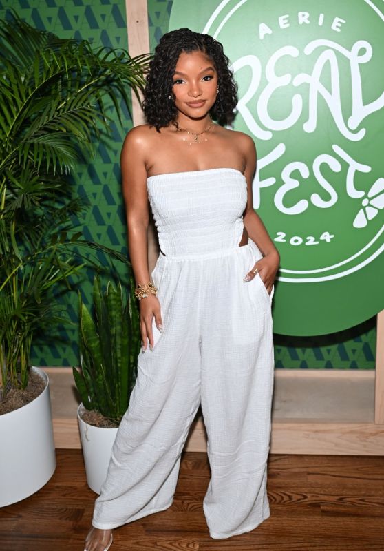 Halle Bailey at Aerie REAL Fest in Atlanta 03/23/2024