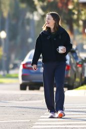 Jennifer Garner Out in Los Angeles 03/19/2024
