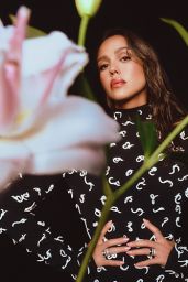 Jessica Alba 03/08/2024