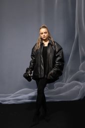 Joey King - Balenciaga Show During Paris Fashion Week 03/03/2024